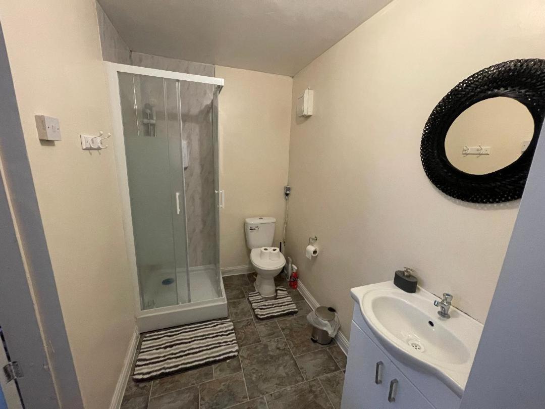 Ensuite Studio Apartment Bristol Exterior foto